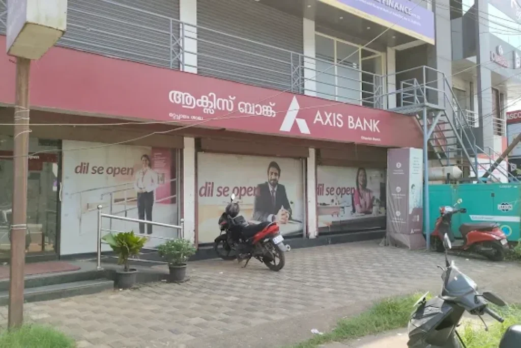 Axis Bank branch with banking and ATM facilities in Ottapalam