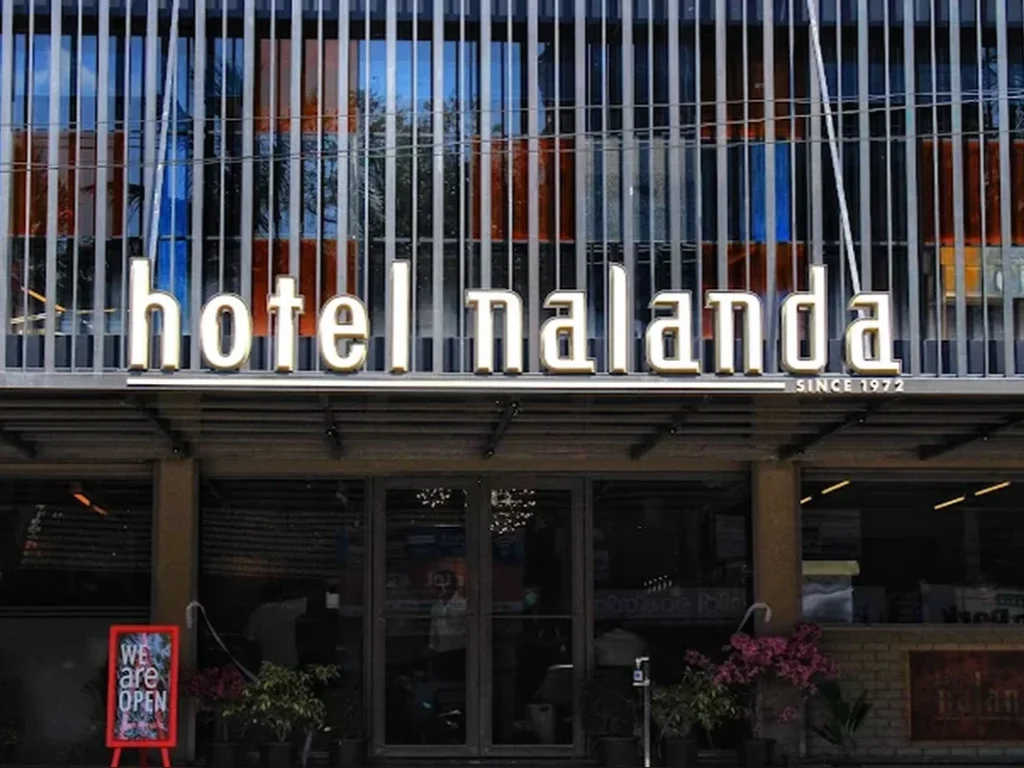 Hotel Nalanda serving Kerala meals